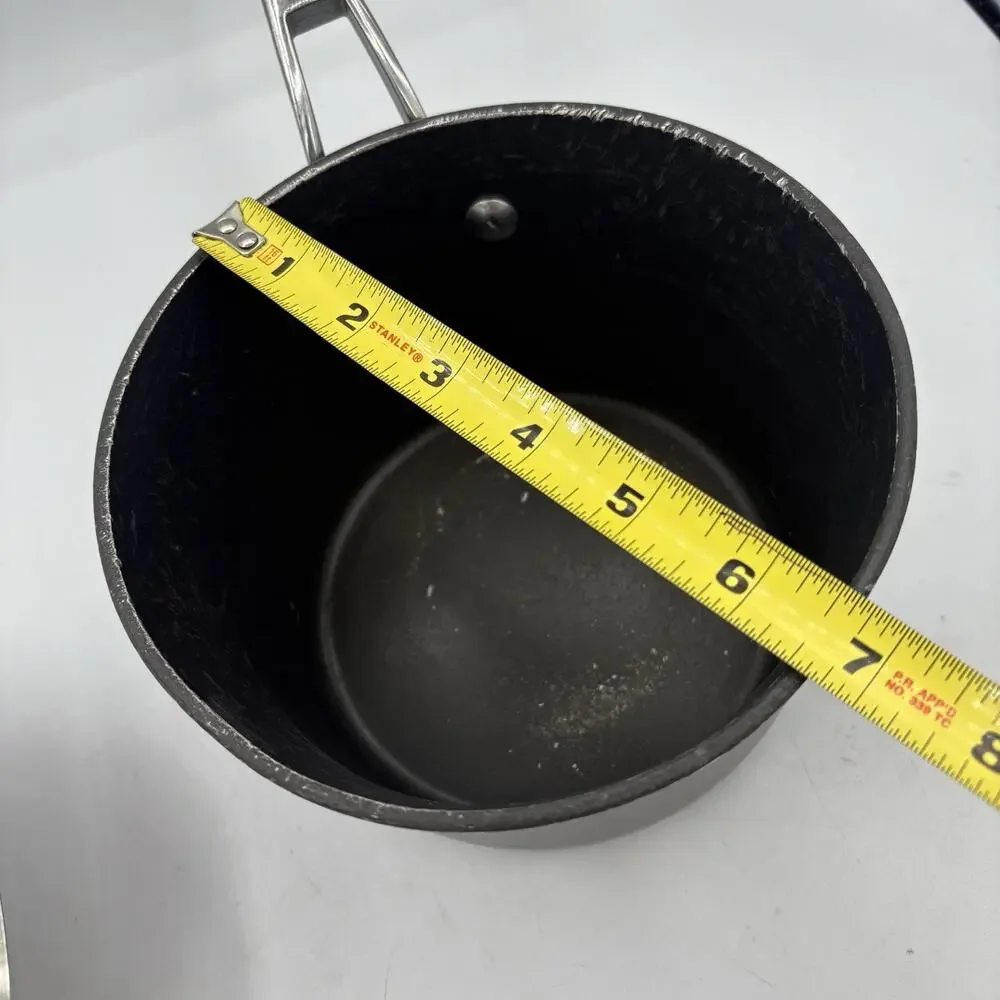 Kirkland Signature‎ 2 Qt Covered Saucepan Non-Stick with Lid READ